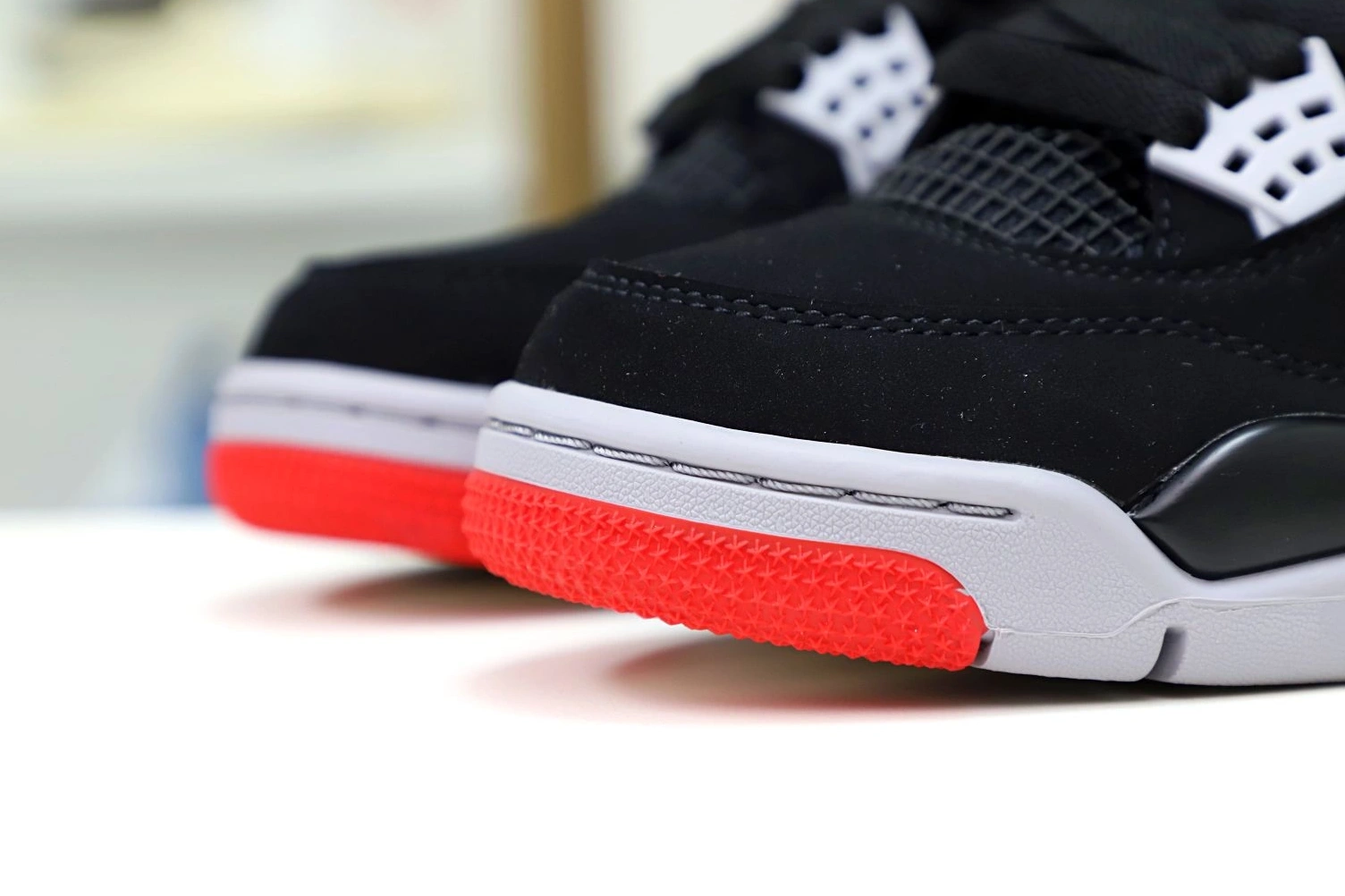 'BRED' 4 JORDAN RETRO OG 2019 AIR 0728